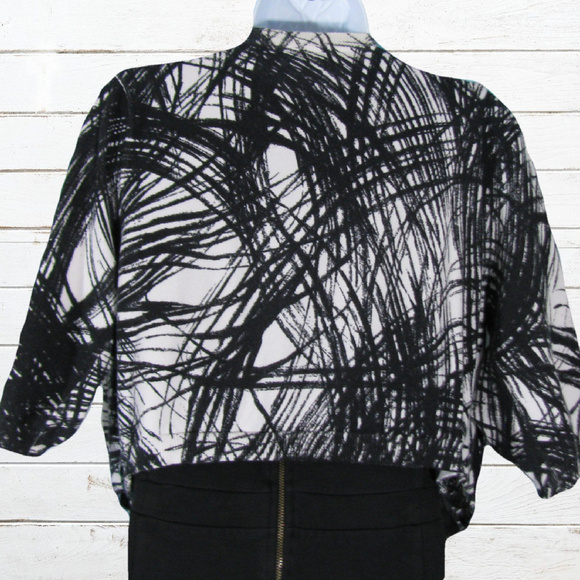 Artsy Impressionist Shrug by Kenar Jeweled - Picture 2 of 8